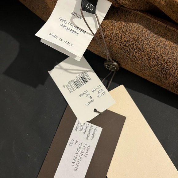 ARTICO Faux Shearling Coat. Made in Italy. Price Is Firm. - Picture 12 of 16